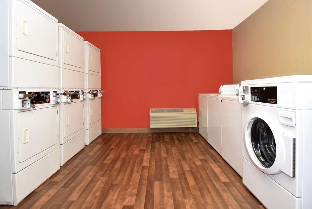 Extended Stay America Suites - Boston - Waltham - 32 4Th Ave Esterno foto