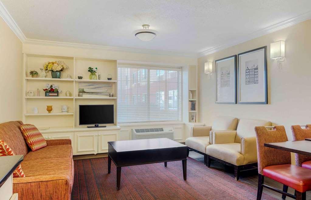 Extended Stay America Suites - Boston - Waltham - 32 4Th Ave Ristorante foto