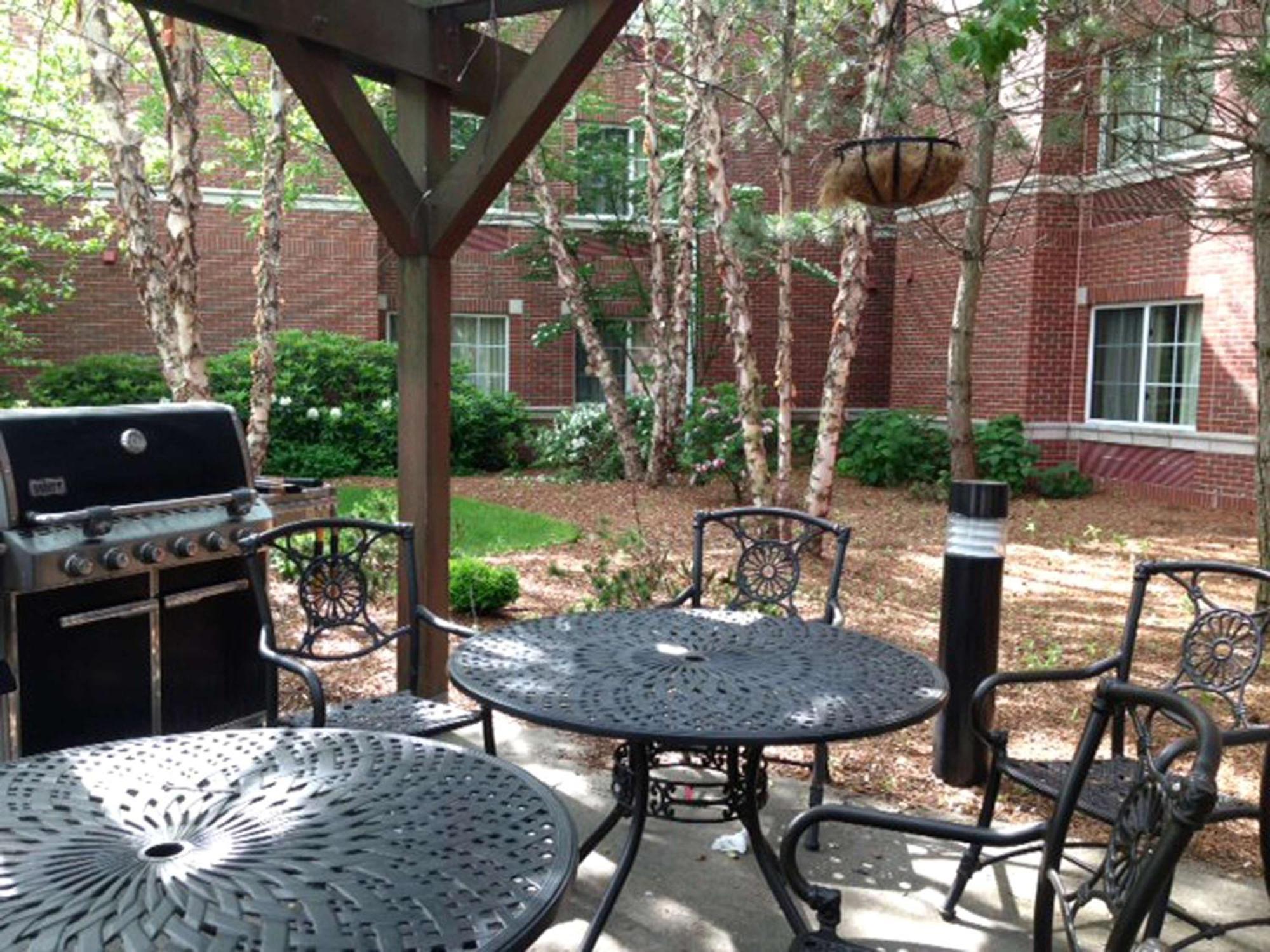 Extended Stay America Suites - Boston - Waltham - 32 4Th Ave Esterno foto